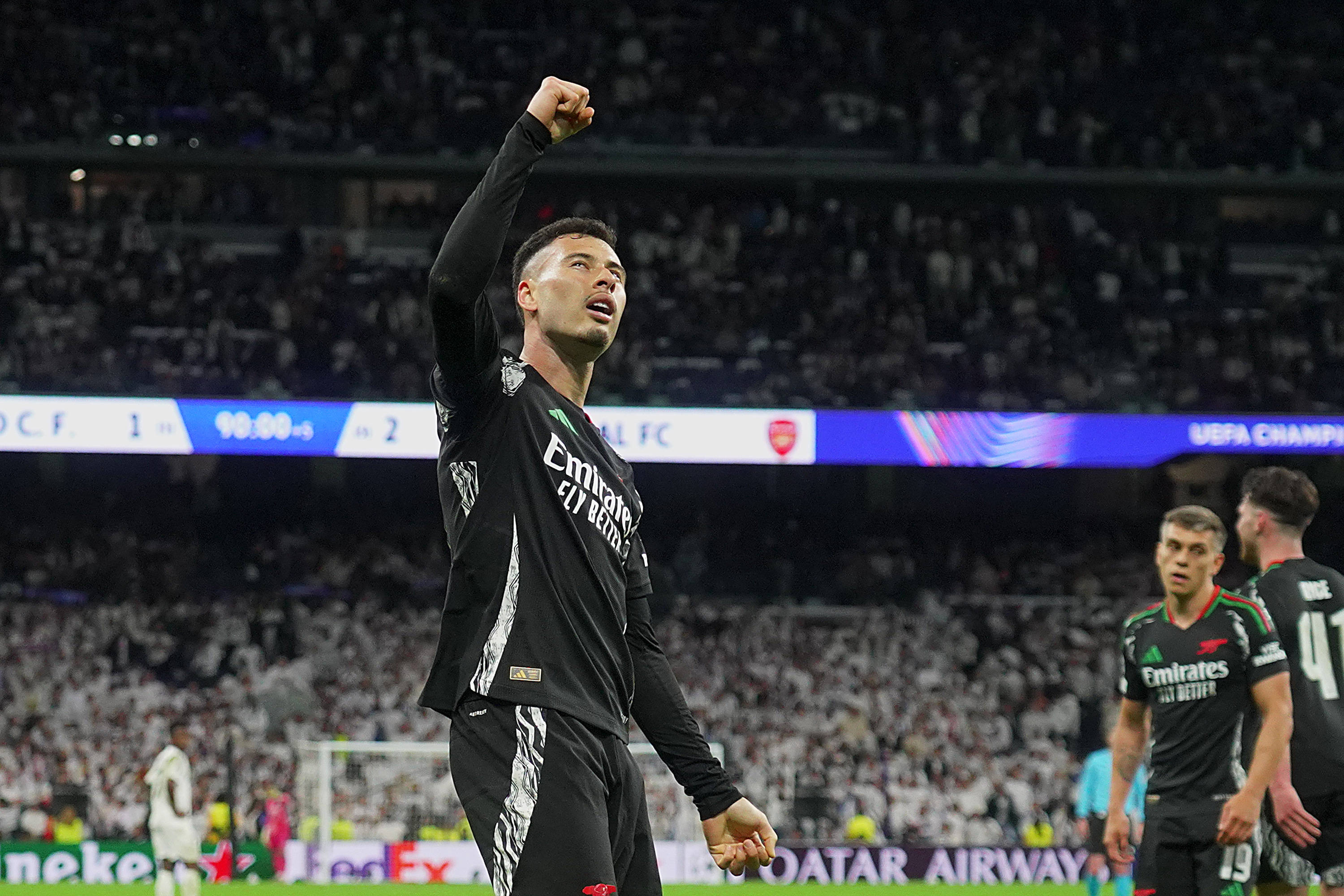 阿森纳客场大胜哈德斯菲尔德,取得连胜(阿森纳客场大胜哈德斯菲尔德,取得连胜次数) 阿森纳客场大胜哈德斯菲尔德,取得连胜(阿森纳客场大胜哈德斯菲尔德,取得连胜次数)