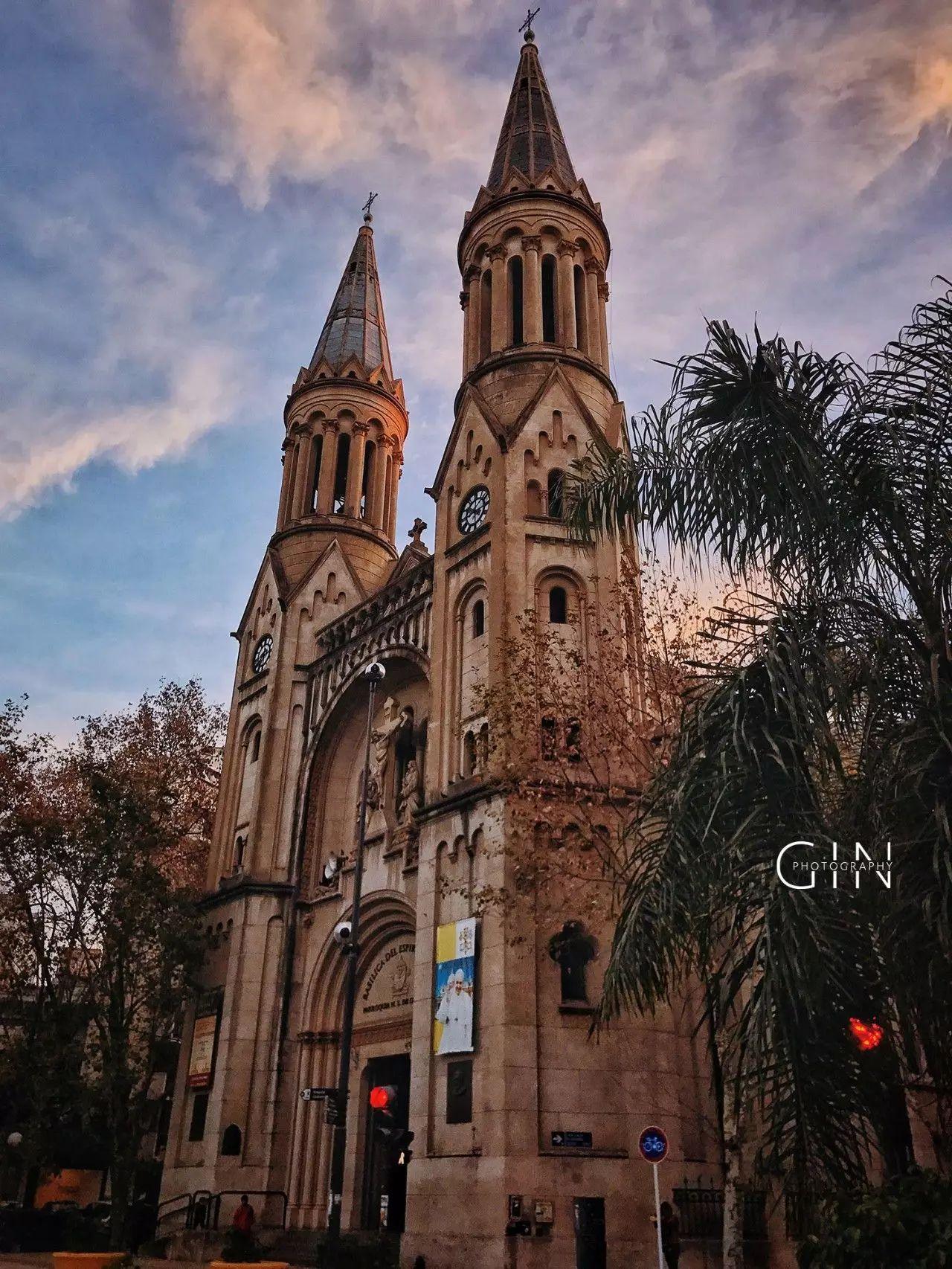 关于布宜诺斯艾利斯独立连续不败,争冠形势一片大好的信息 关于布宜诺斯艾利斯独立连续不败,争冠形势一片大好的信息