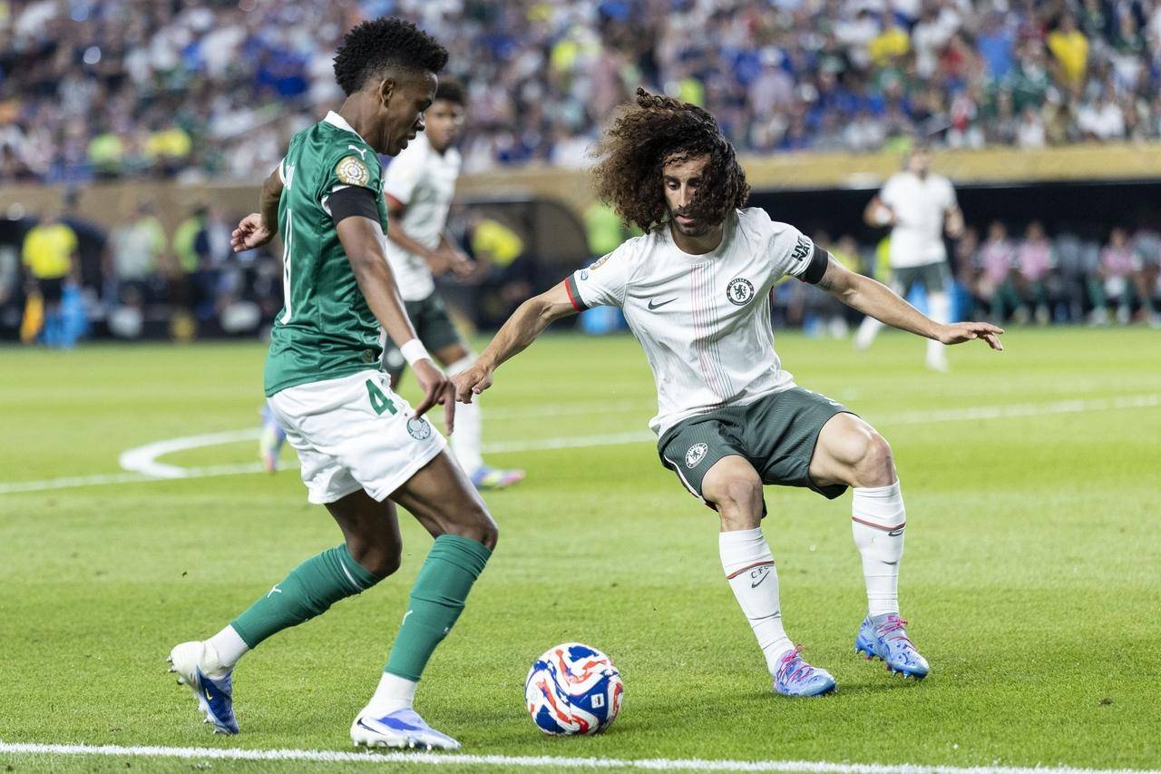 aoa体育教练-帕尔梅拉斯锋线组合默契，世俱杯争冠实力凸显的简单介绍