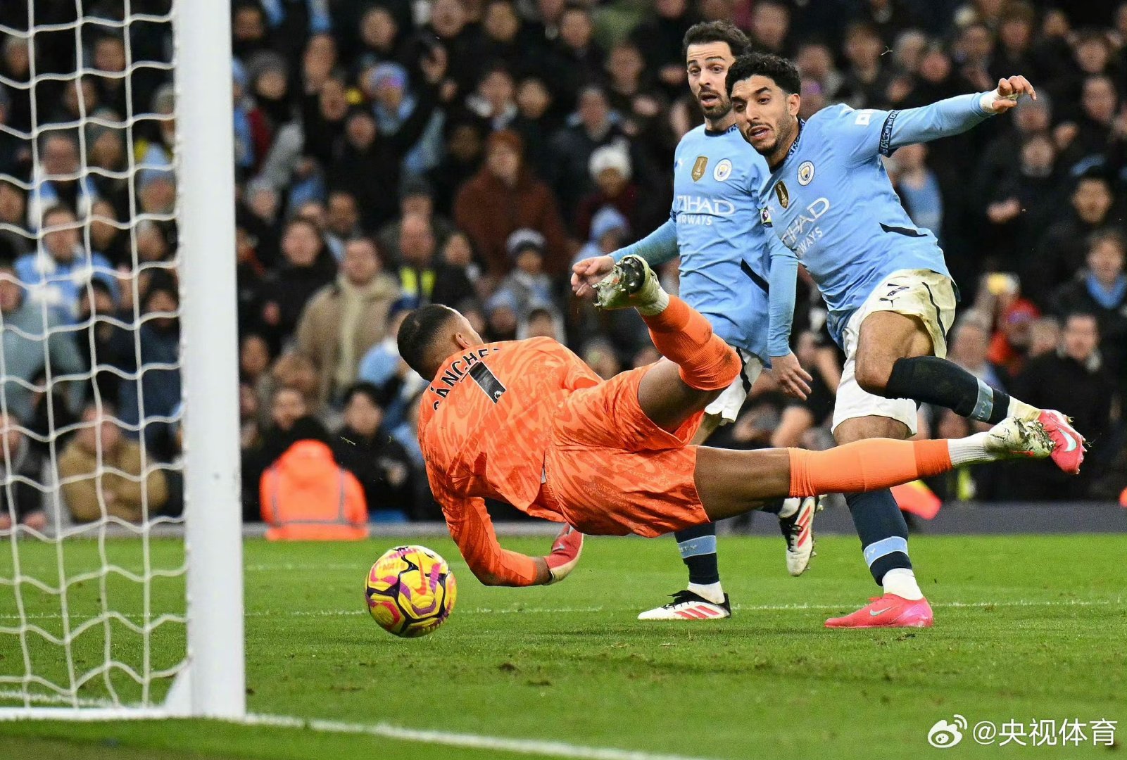 切尔西主场狂胜对手,实现背水一战 切尔西主场狂胜对手,实现背水一战