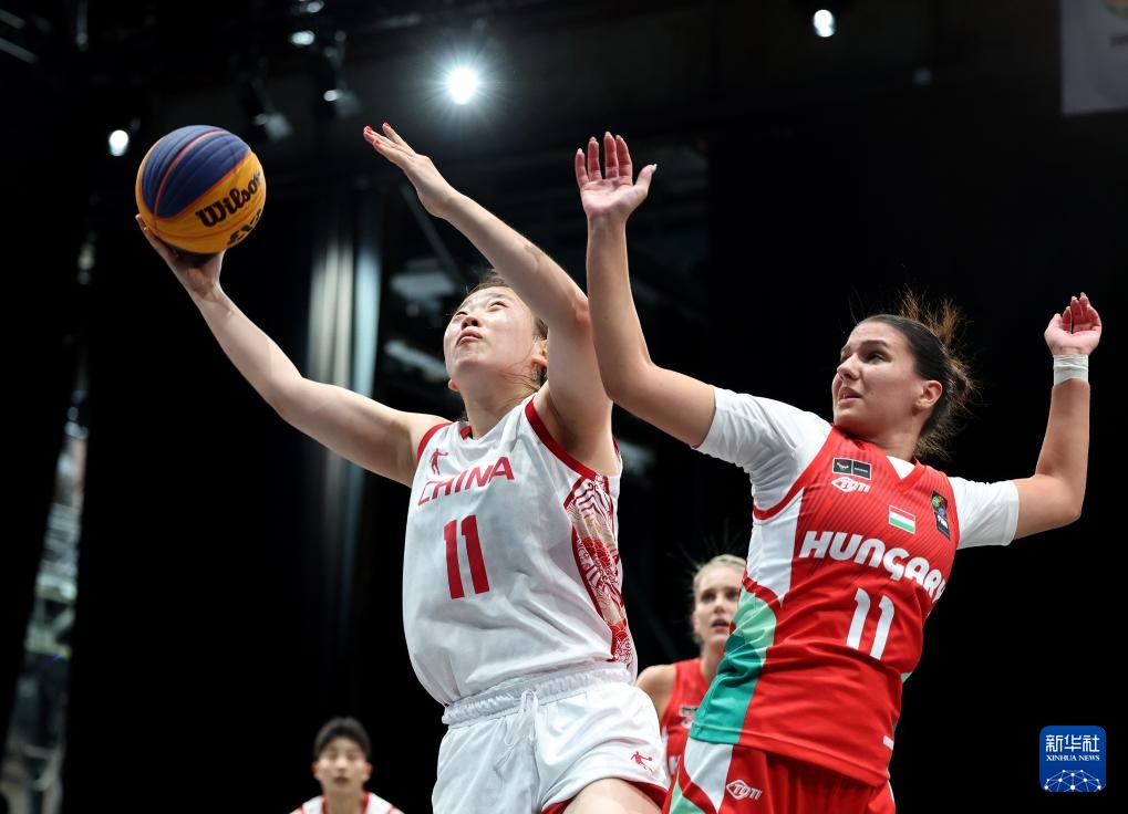 匈牙利队惊险获胜，晋级16强