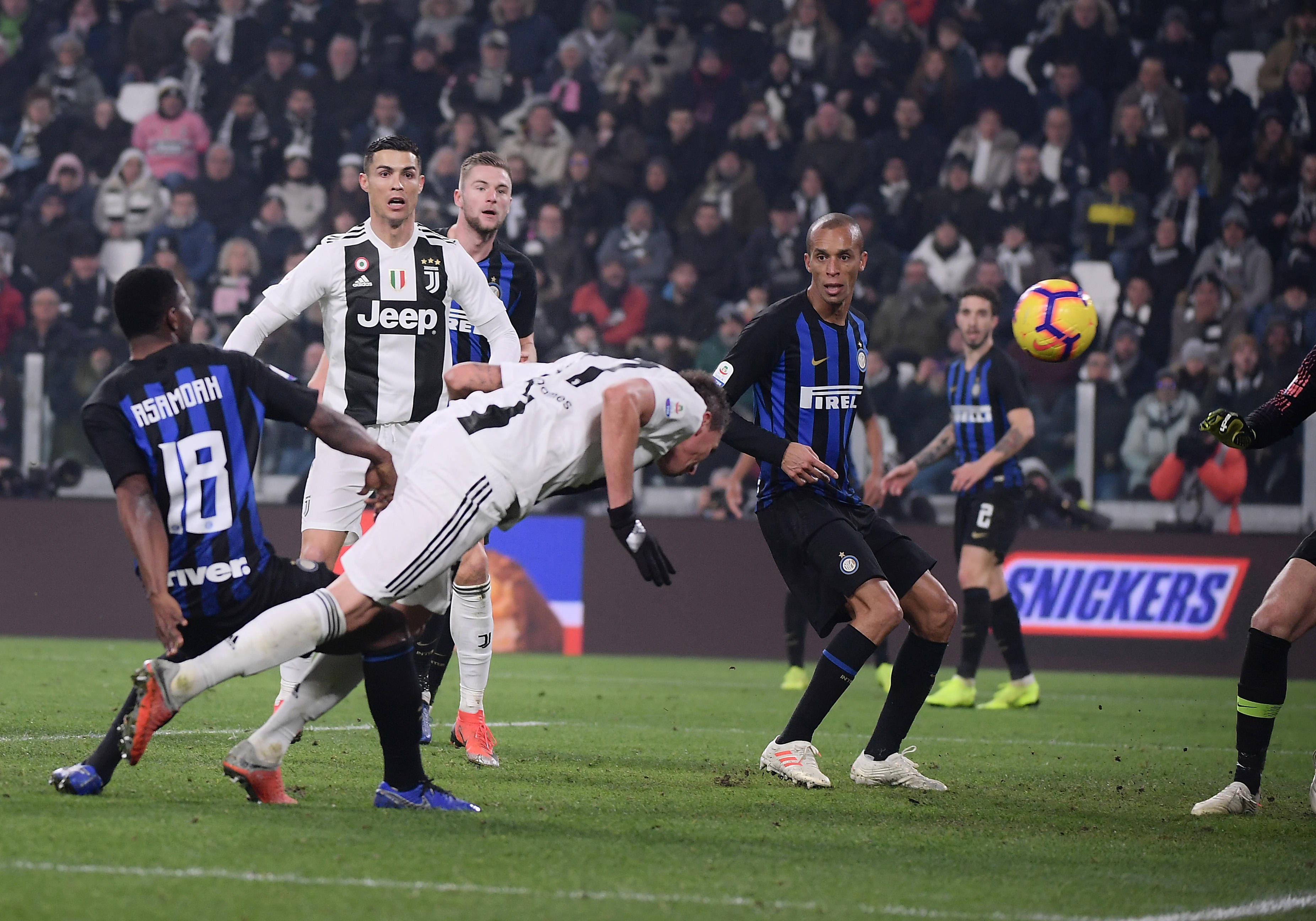 aoa体育娱乐-尤文图斯被迫战平，冠军梦或成泡影的简单介绍