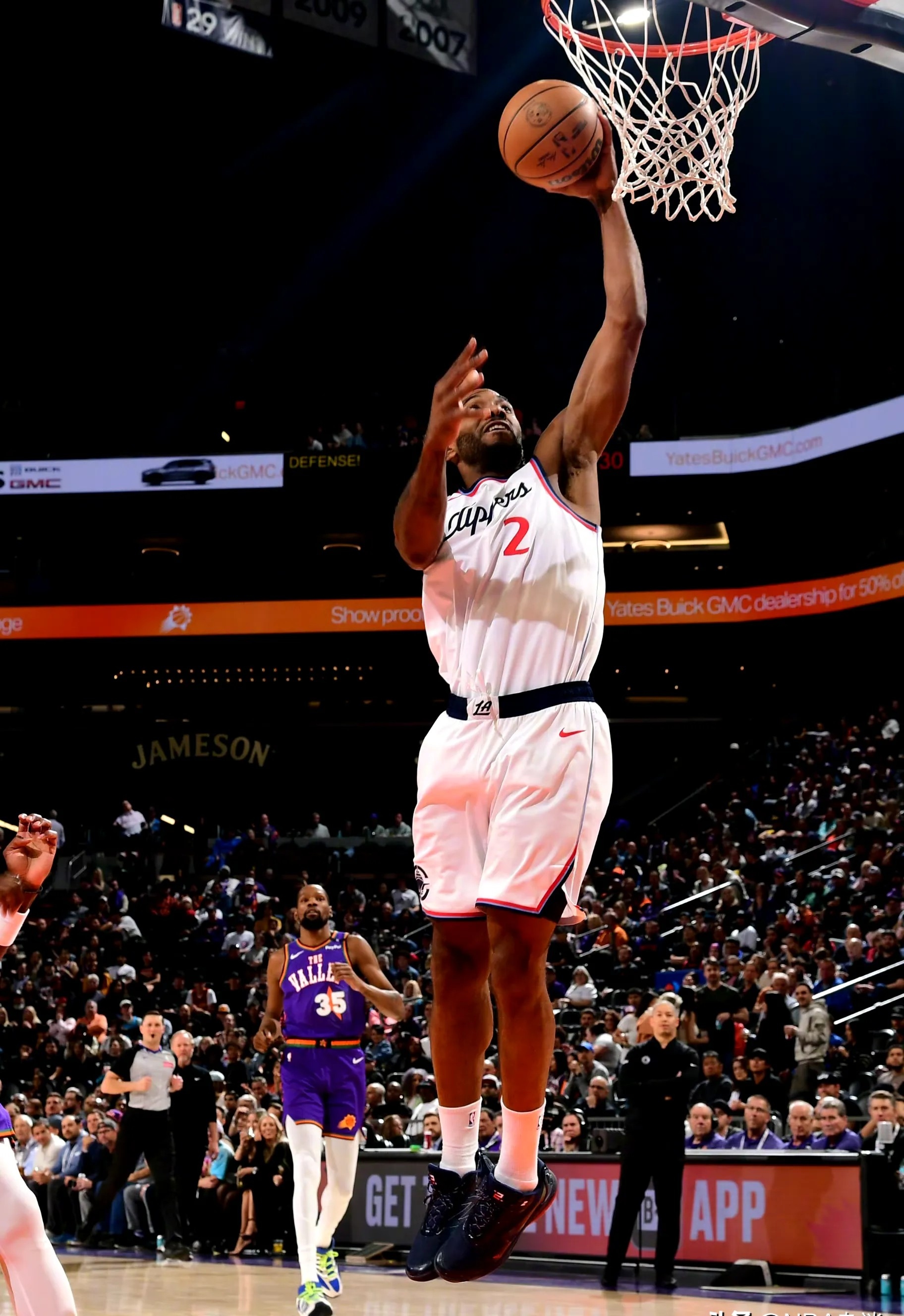 aoa体育新闻-关于快船队球员接受采访，对未来充满信心的信息