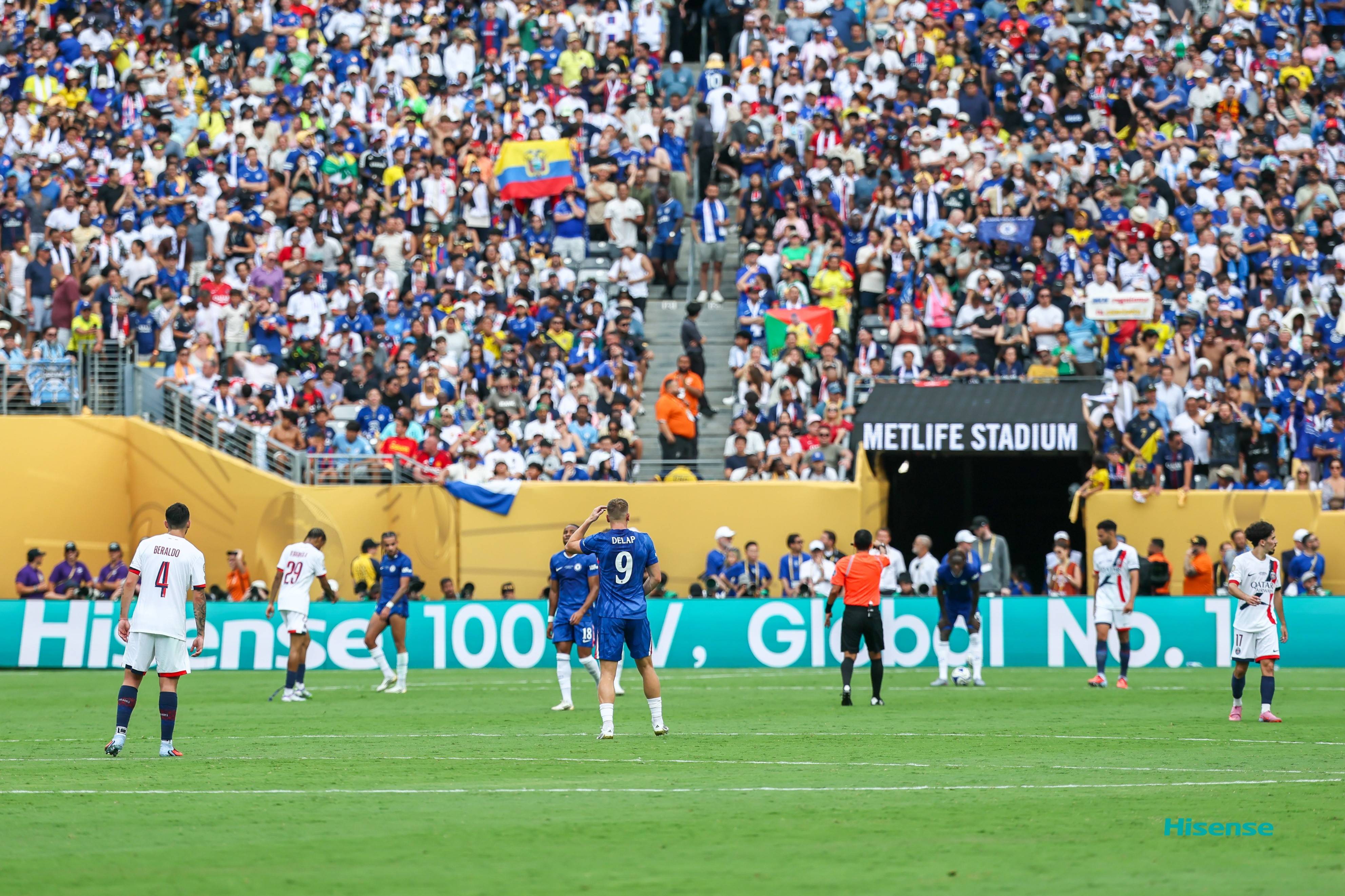 aoa体育视频-切尔西主帅遭批评球迷呼吁更换教练的简单介绍