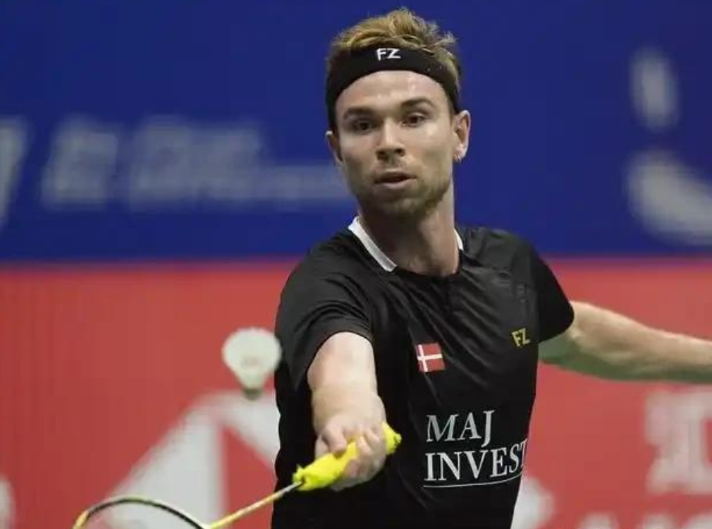 俄罗斯女足技高一筹,展现实力的简单介绍 俄罗斯女足技高一筹,展现实力的简单介绍