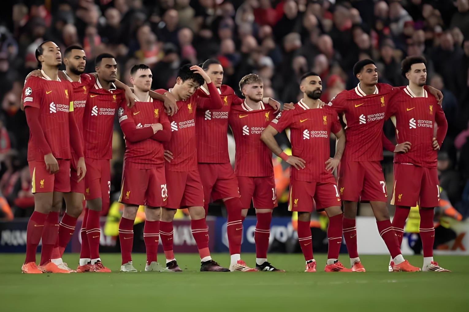 aoa体育娱乐-利物浦客场险胜哈德斯菲尔德，暂时领先英超联赛