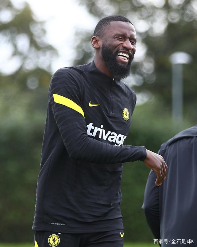 奥尔德姆主场取分,壮大球队实力 奥尔德姆主场取分,壮大球队实力