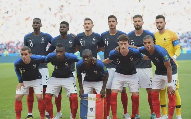 法国足球职业联赛战火连连,势均力敌的简单介绍 法国足球职业联赛战火连连,势均力敌的简单介绍