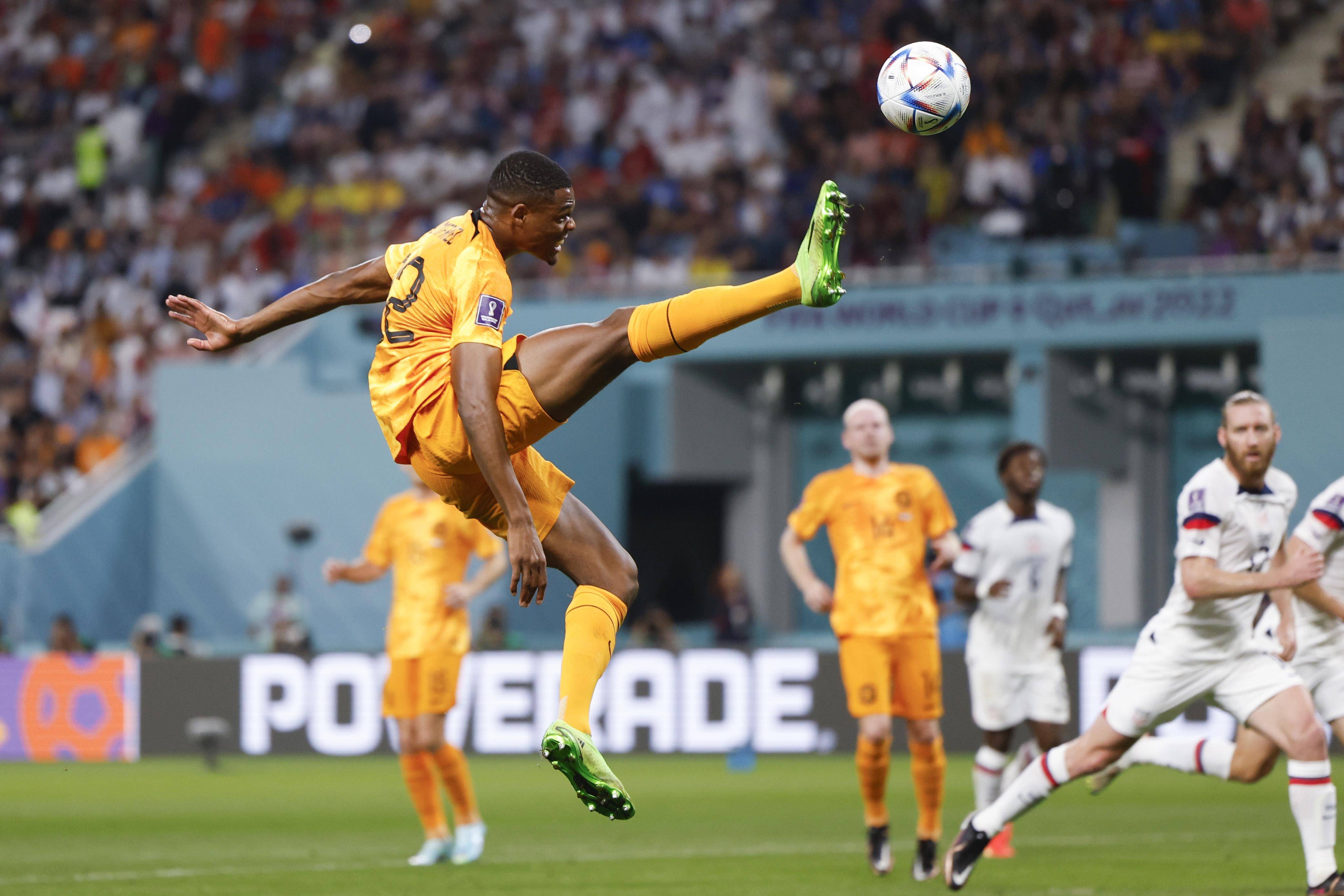 荷兰艰难晋级,争夺欧预赛八强名额的简单介绍 荷兰艰难晋级,争夺欧预赛八强名额的简单介绍