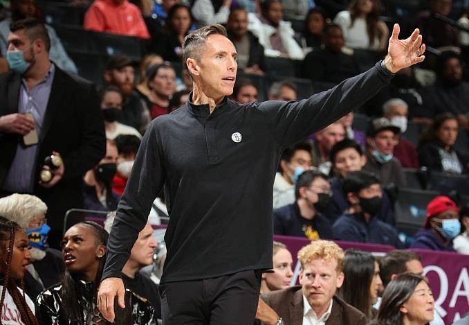 篮网主教练盛赞球队防守表现出色 篮网主教练盛赞球队防守表现出色