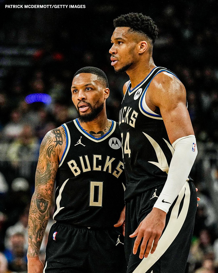 雄鹿逆转战胜尼克斯，字母哥发威完成三双