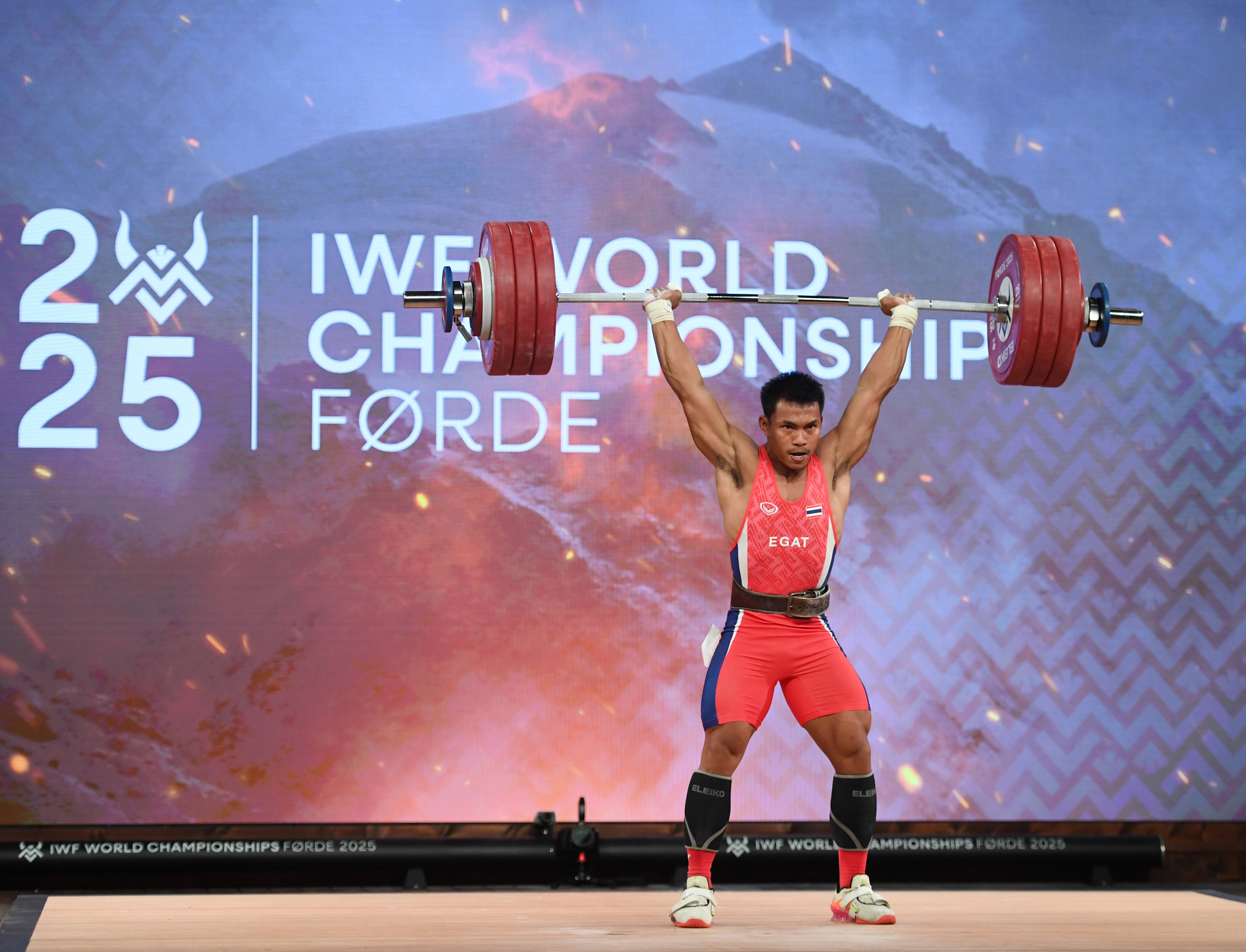 举重男子抓举:哥伦比亚选手夺冠!的简单介绍 举重男子抓举:哥伦比亚选手夺冠!的简单介绍