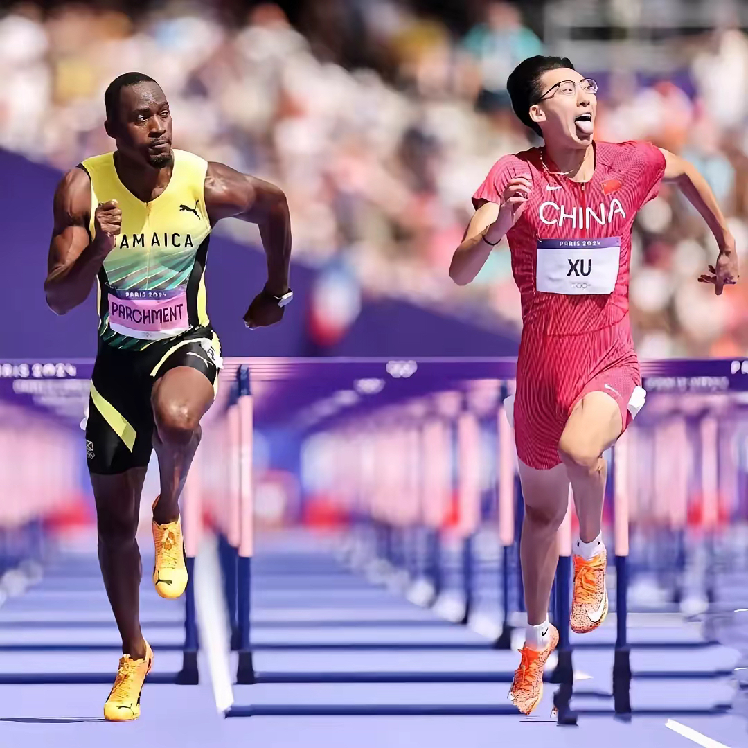 aoa体育视频-运动员瞬间展现出一流的体育水平