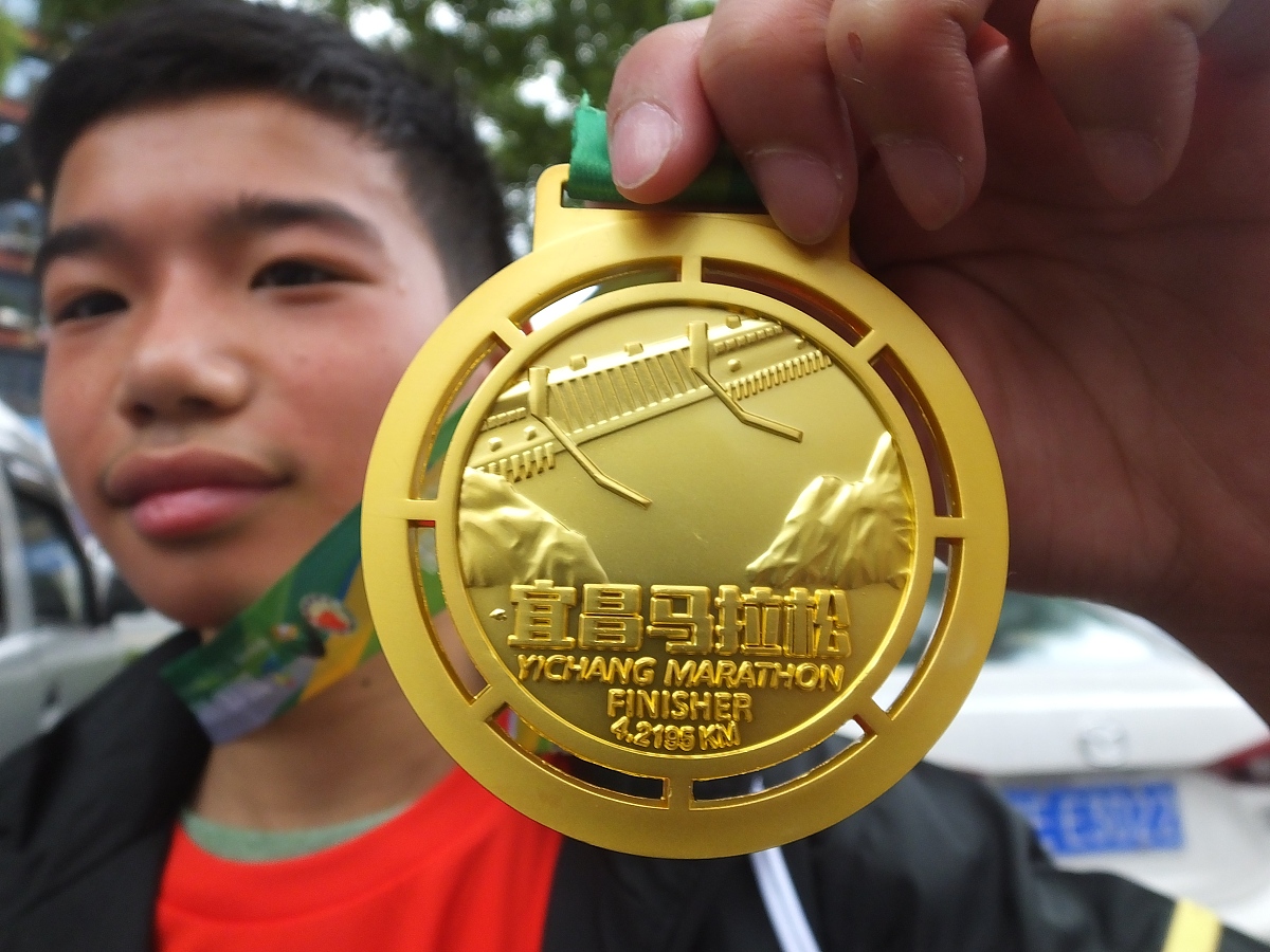 国家队选手积极拼搏，多项目斩获奖牌