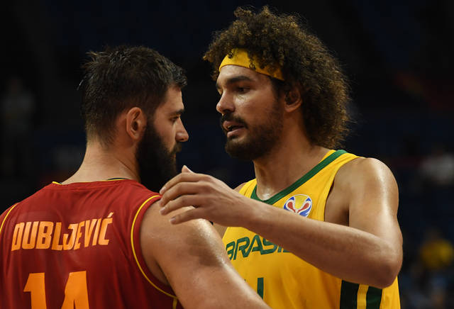 巴西篮球联赛总决赛巴西队一举夺冠取得胜利