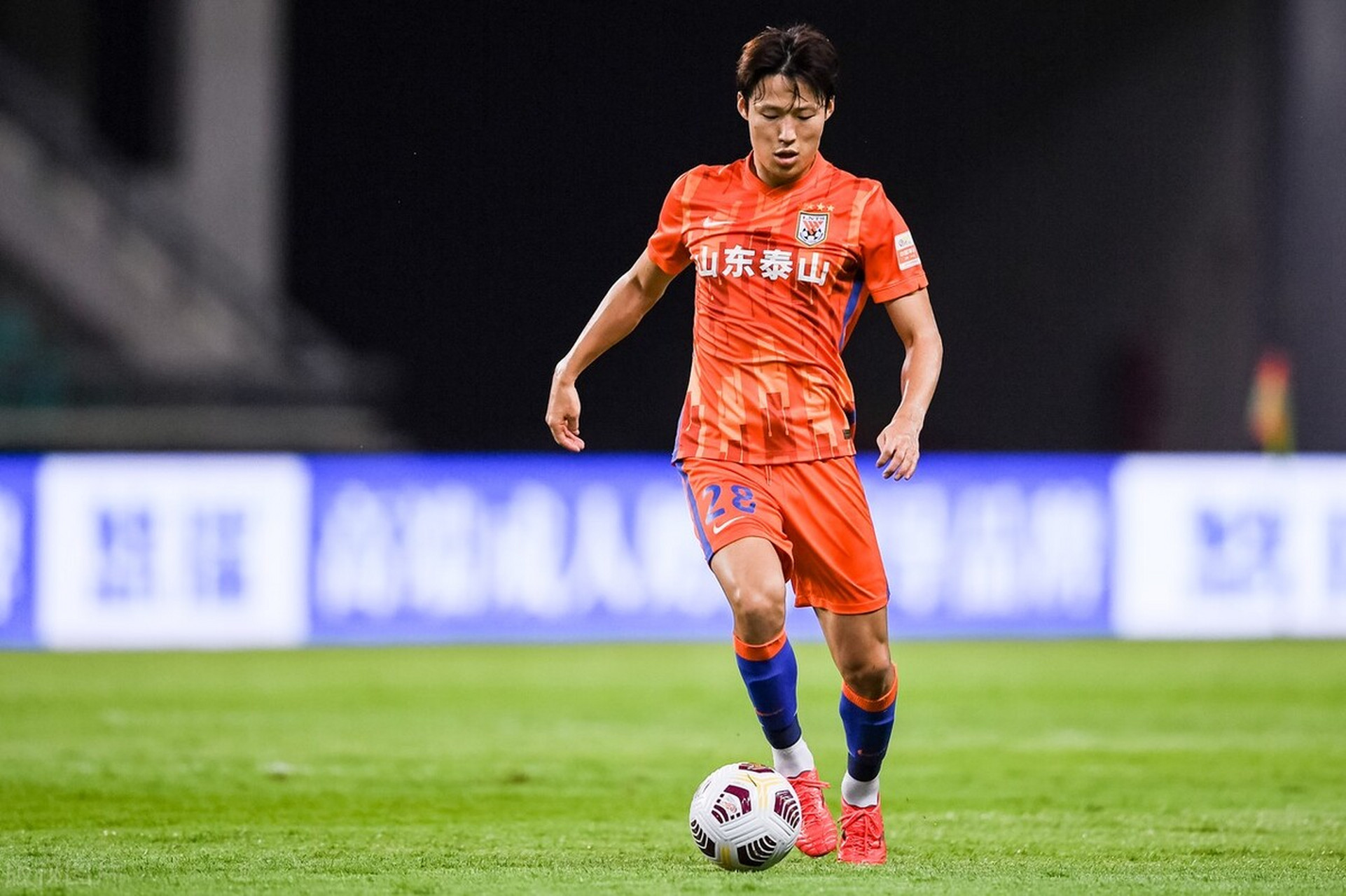 aoa体育馆-山东鲁能队遭遇危机，将努力改变颓势的简单介绍