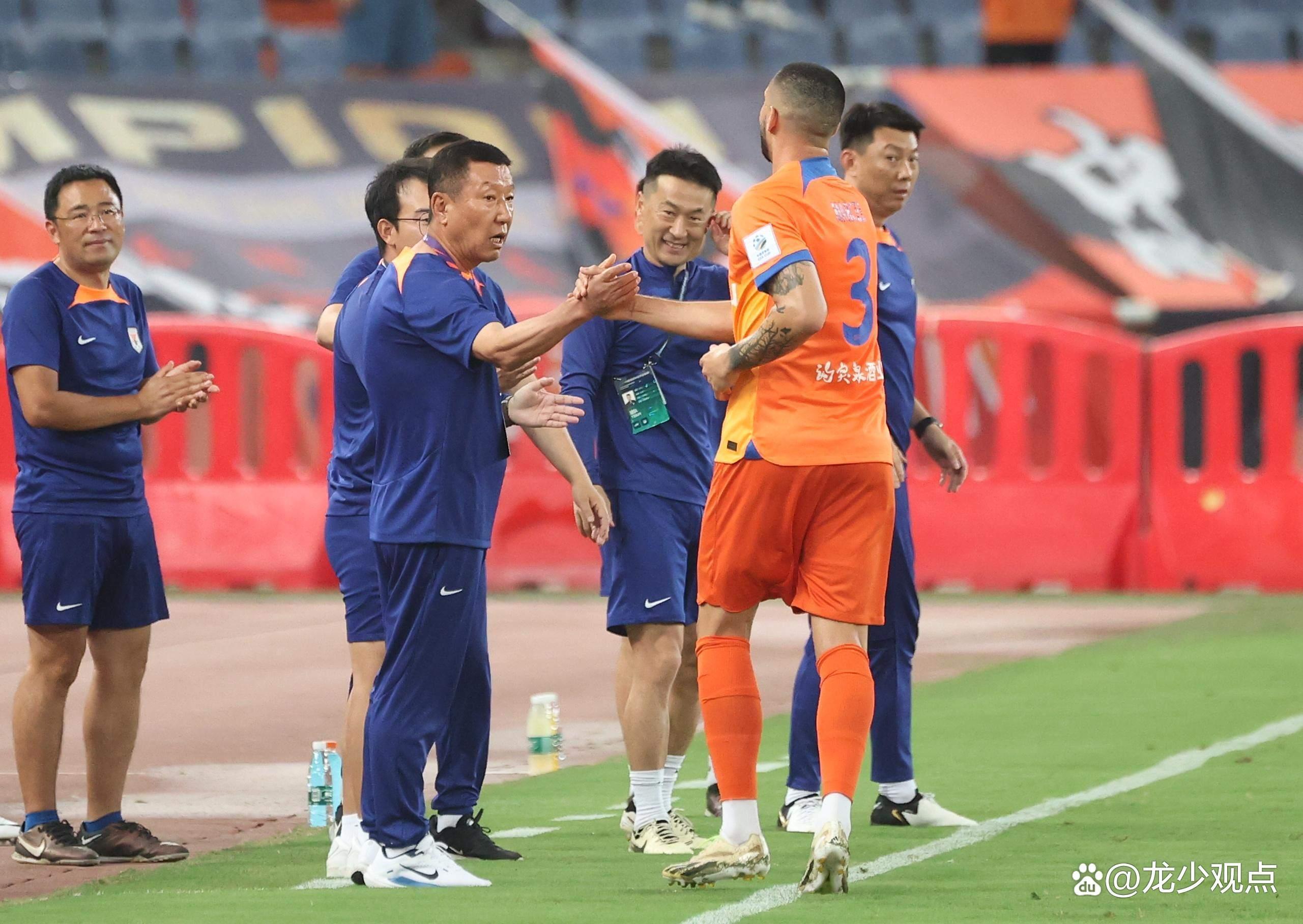 山东鲁能队遭遇危机，将努力改变颓势的简单介绍